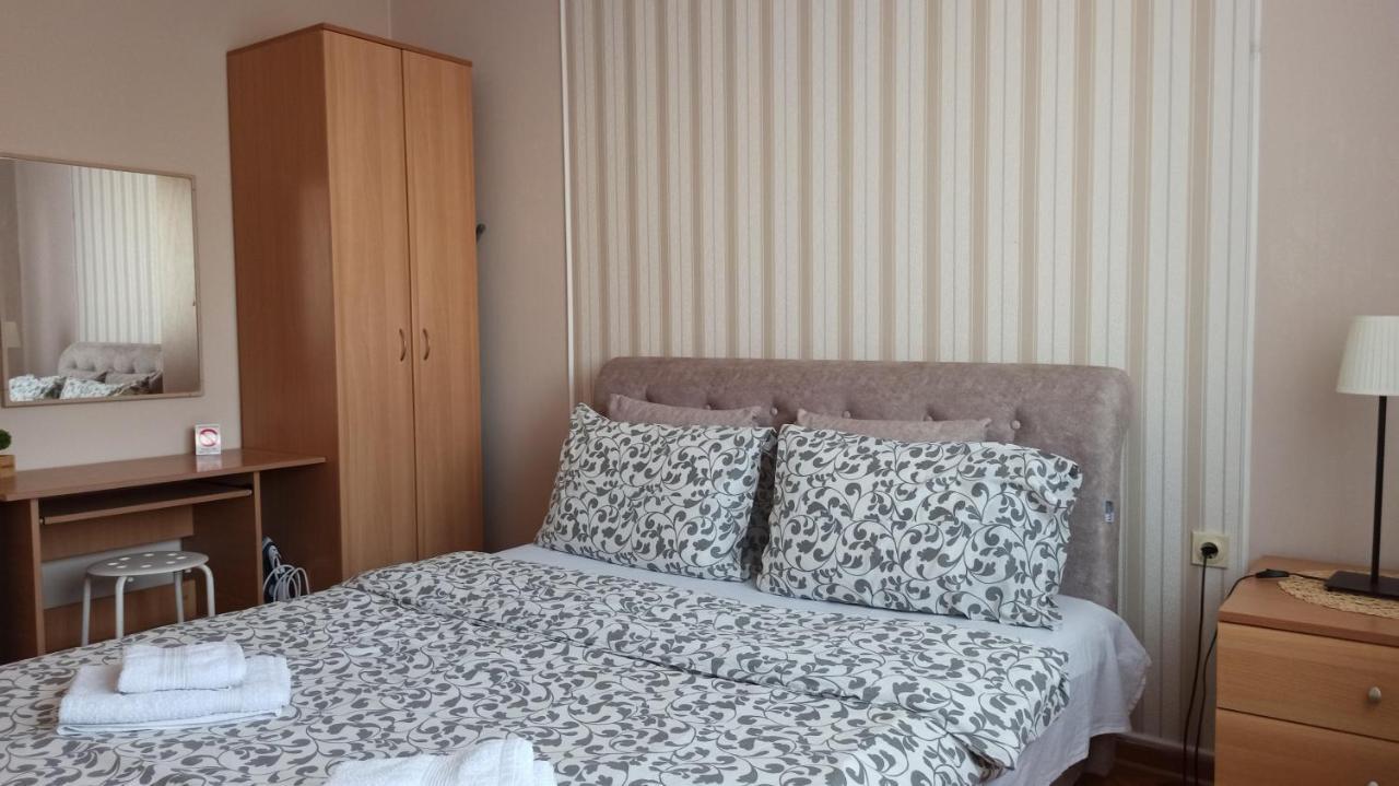 Community Park Apartment Ni Extérieur photo
